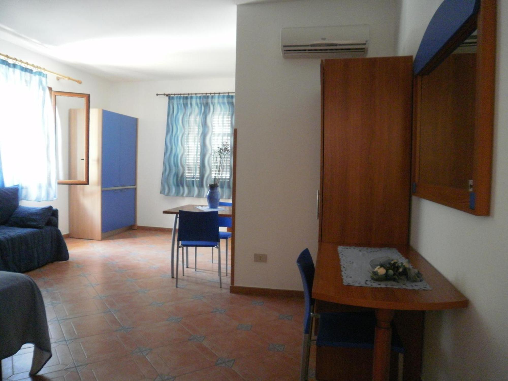 Sogni Nel Blu Aparthotel Isola di Ustica Rum bild