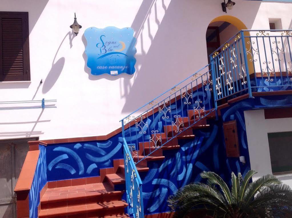 Sogni Nel Blu Aparthotel Isola di Ustica Exteriör bild
